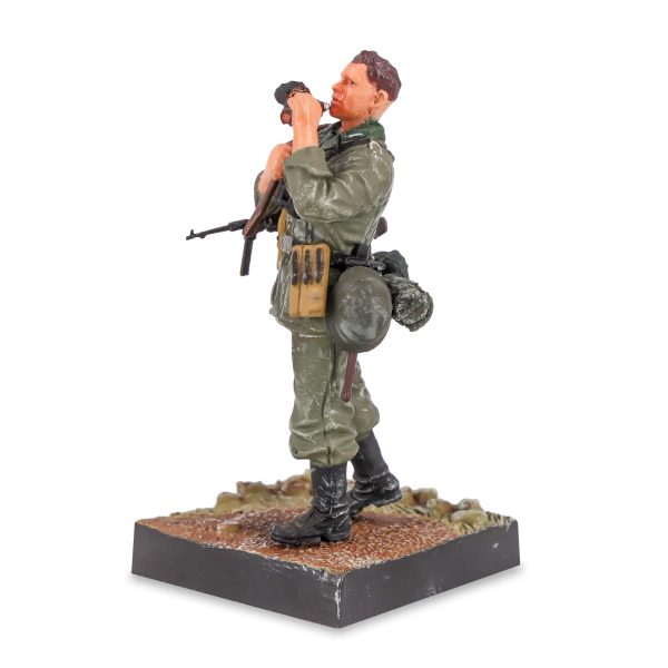 1:35 Combat Figure Series 3 Wehrmacht Infantry Barbarossa  41 Figure C For Sale - Image 3
