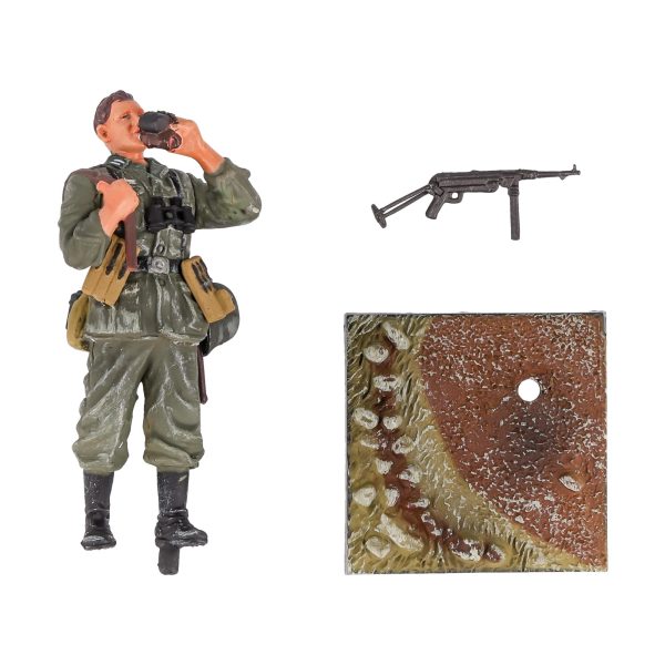 1:35 Combat Figure Series 3 Wehrmacht Infantry Barbarossa  41 Figure C For Sale - Image 4